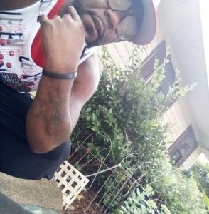 Meet your Posher, Debar